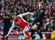 开云体育登录-包含西汉姆联主场落败，主场失利困扰继续的词条