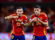 开云下载-关于欧冠预选赛：各路强队争夺殊荣，角逐惊心动魄的信息