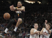 开云体育官方网站-球员表现低迷，挑战在即重振士气的简单介绍