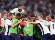 开云官网-英格兰队以细微优势胜出，实现欧洲杯决赛圈资格的简单介绍