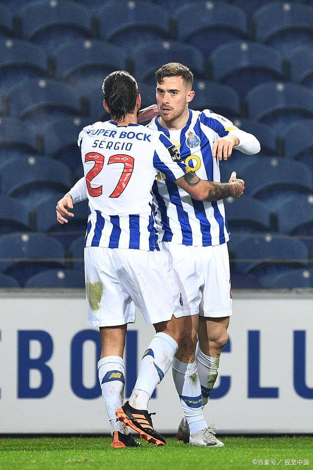 包含波尔图客场战胜法甲劲旅实现关键胜利的词条