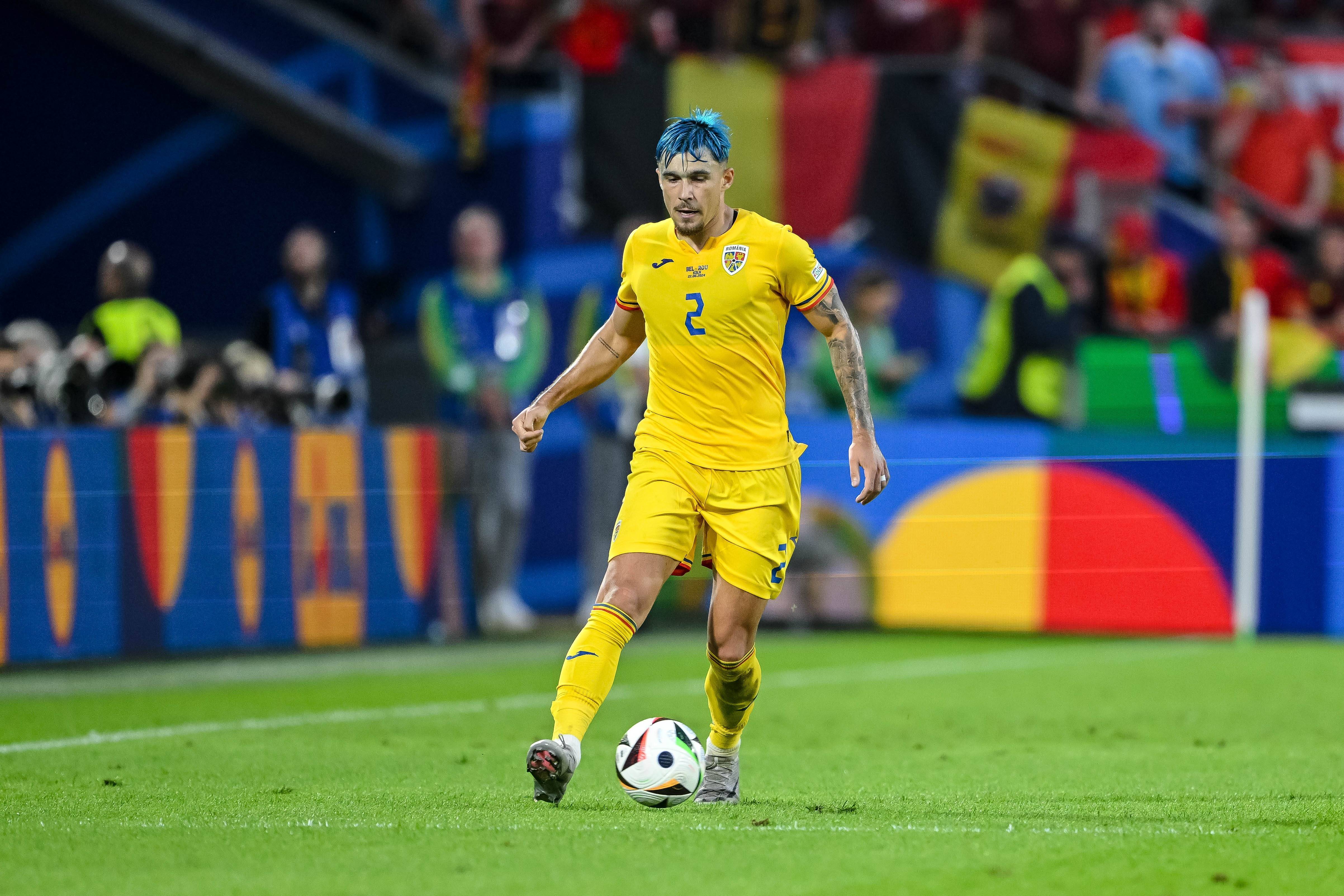 荷兰队战术出色，毫无悬念逆袭晋级欧洲杯的简单介绍