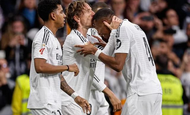 一场精彩对决，欧洲豪强展现出色表现