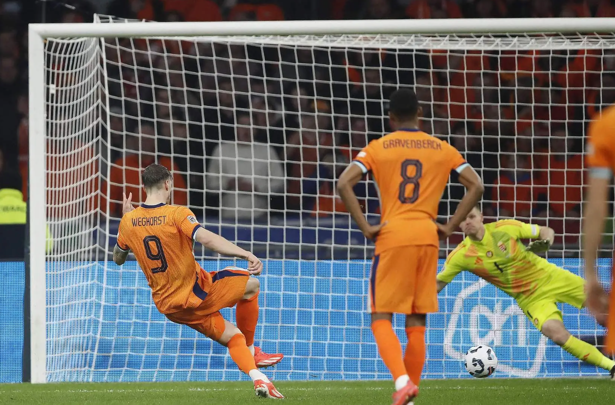 荷兰队表现出色，晋级欧国联决赛