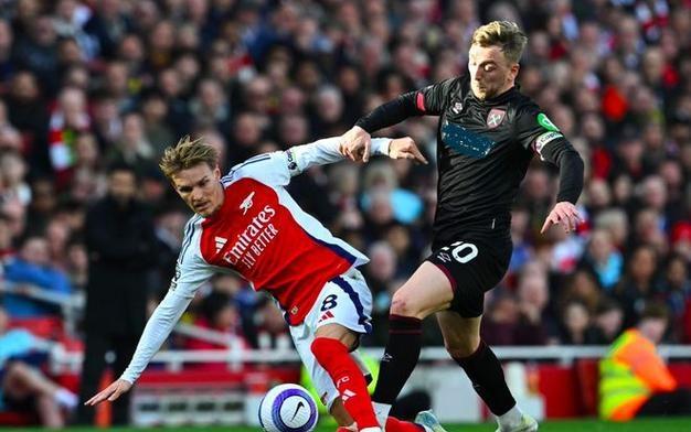 包含西汉姆联主场落败,主场失利困扰继续的词条 包含西汉姆联主场落败,主场失利困扰继续的词条