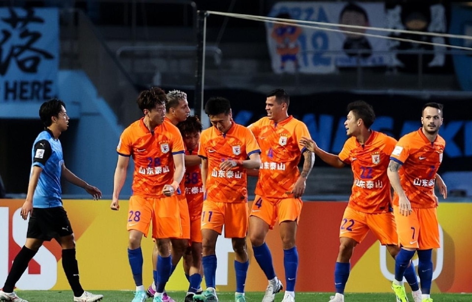 包含惊天绝杀!球队在亚冠比赛中力克对手的词条 包含惊天绝杀!球队在亚冠比赛中力克对手的词条