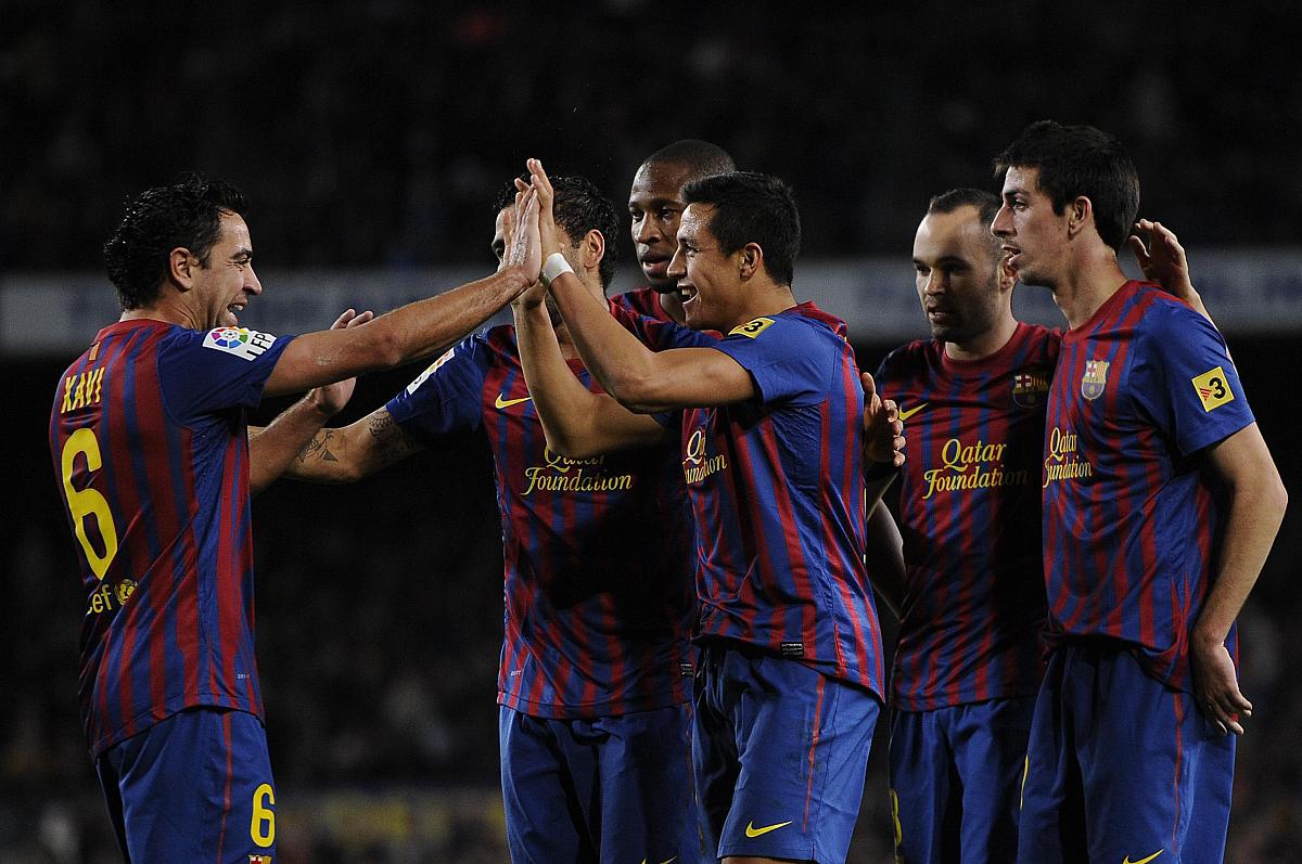 包含莱加内斯客场不敌对手，遭遇两连败的词条