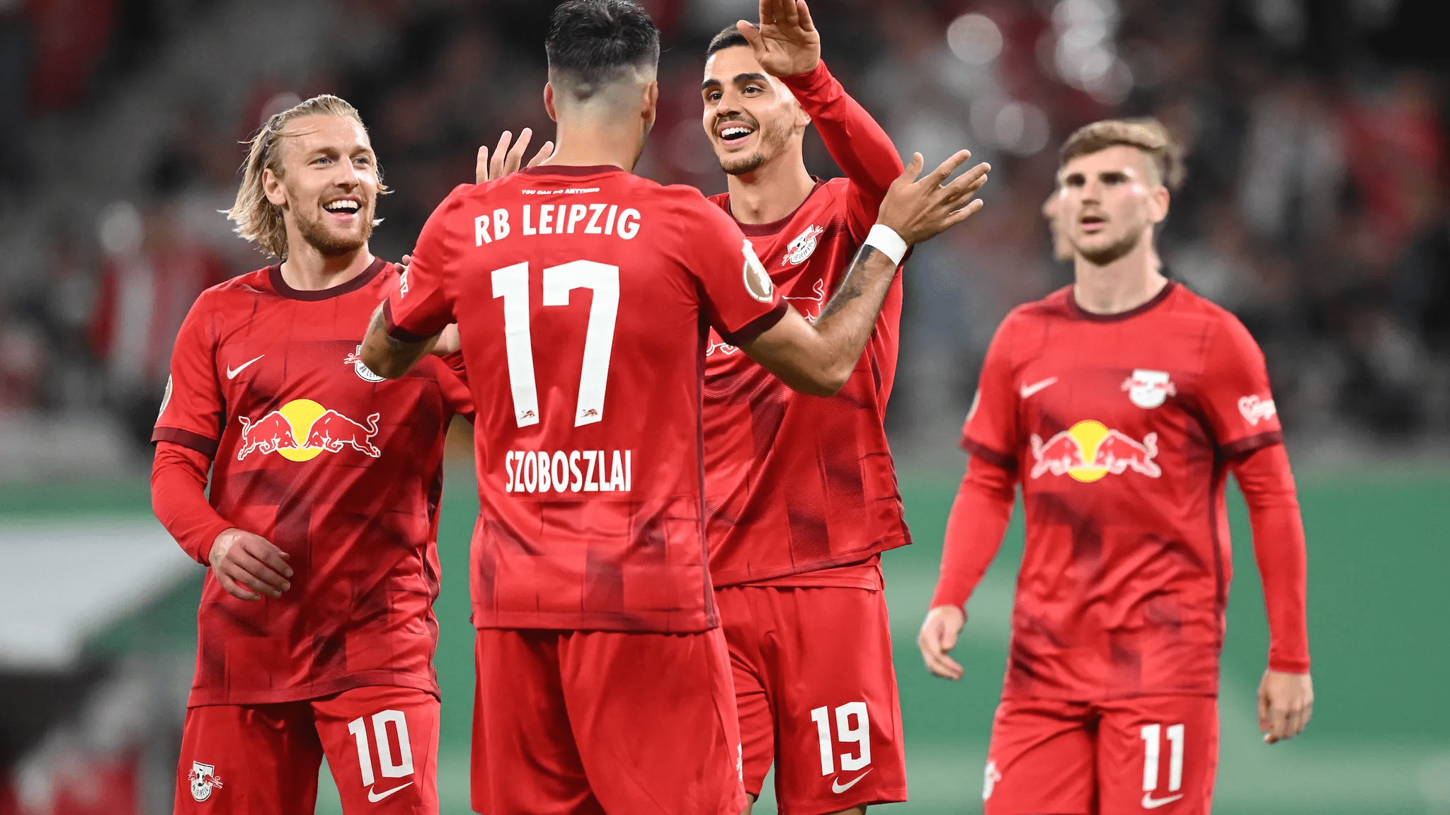 卡尔斯鲁厄球员因伤退出德甲比赛阵容 卡尔斯鲁厄球员因伤退出德甲比赛阵容