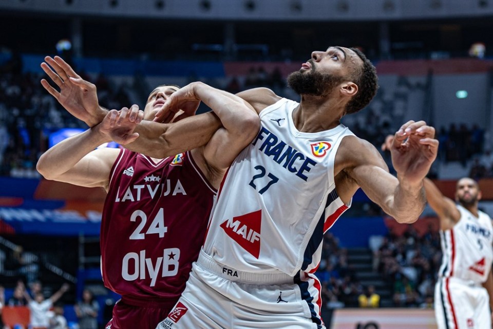 NBA世界杯正赛首战,美国男篮大胜拉脱维亚的简单介绍 NBA世界杯正赛首战,美国男篮大胜拉脱维亚的简单介绍