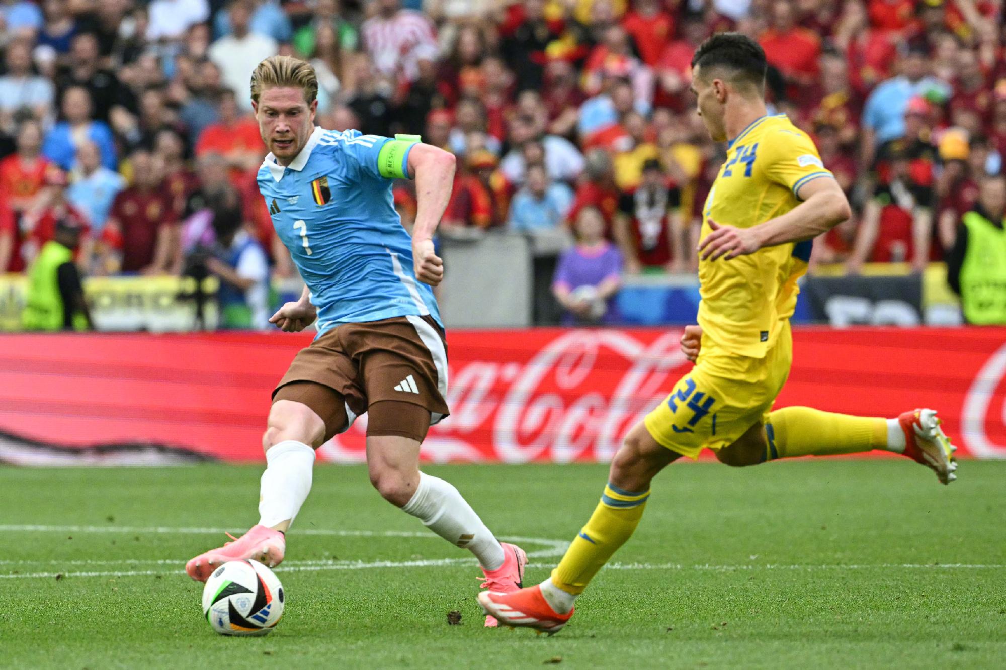 比利时队长领军，晋级欧洲杯半决赛