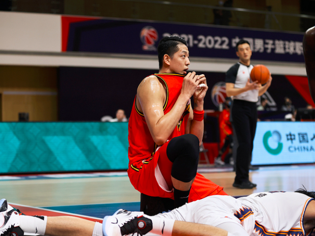 东京队在比赛中大败对手,失去晋级希望的简单介绍 东京队在比赛中大败对手,失去晋级希望的简单介绍