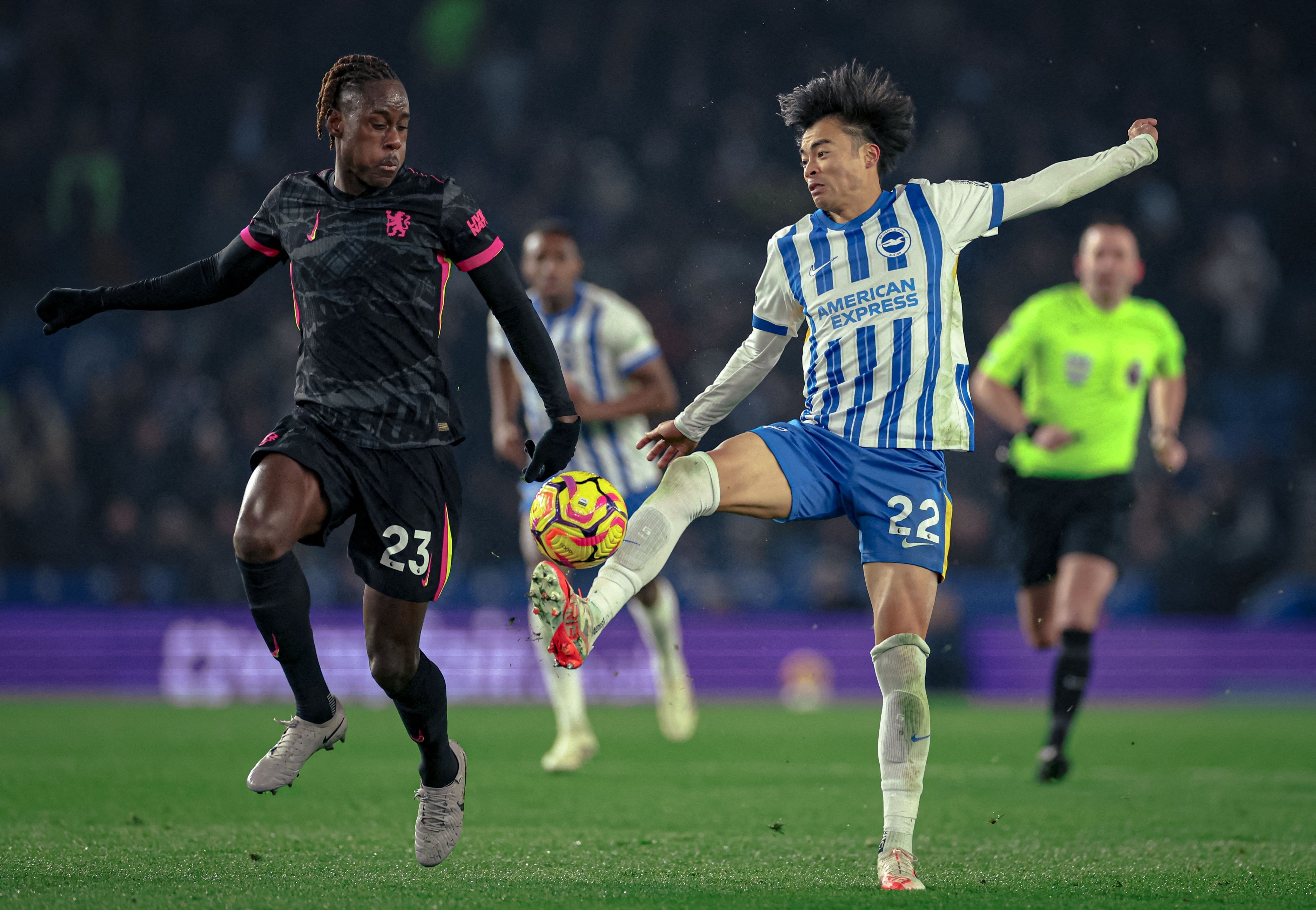 切尔西客场完胜马赛,取得宝贵三分的简单介绍 切尔西客场完胜马赛,取得宝贵三分的简单介绍