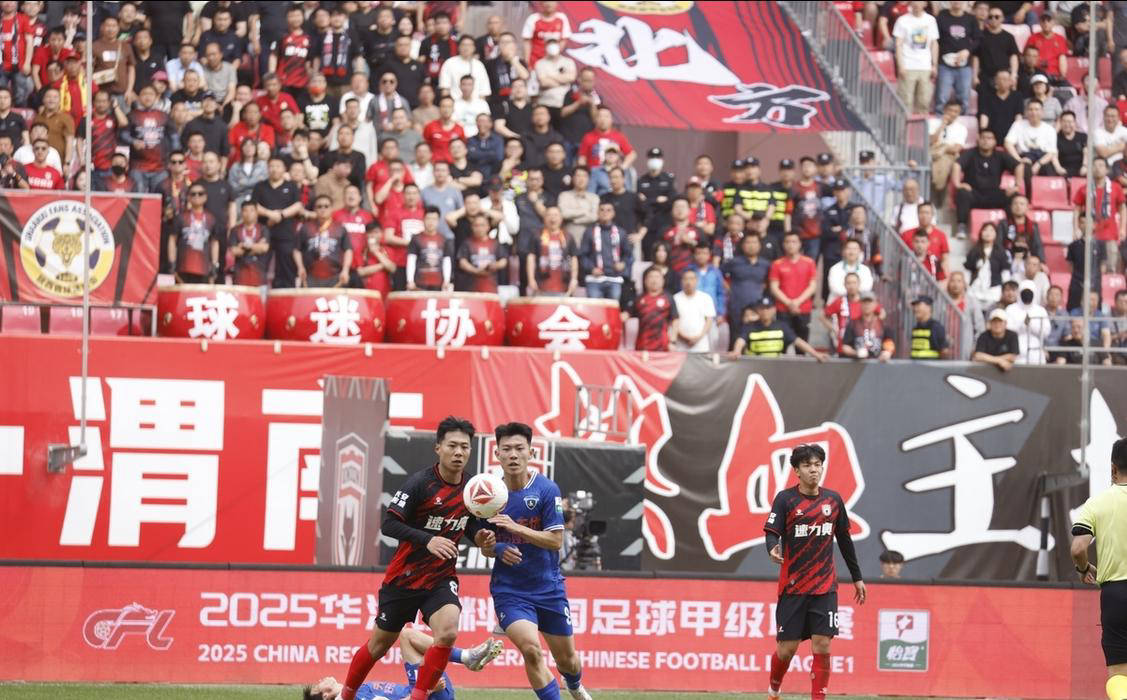 前国脚破门，助球队取得关键胜利