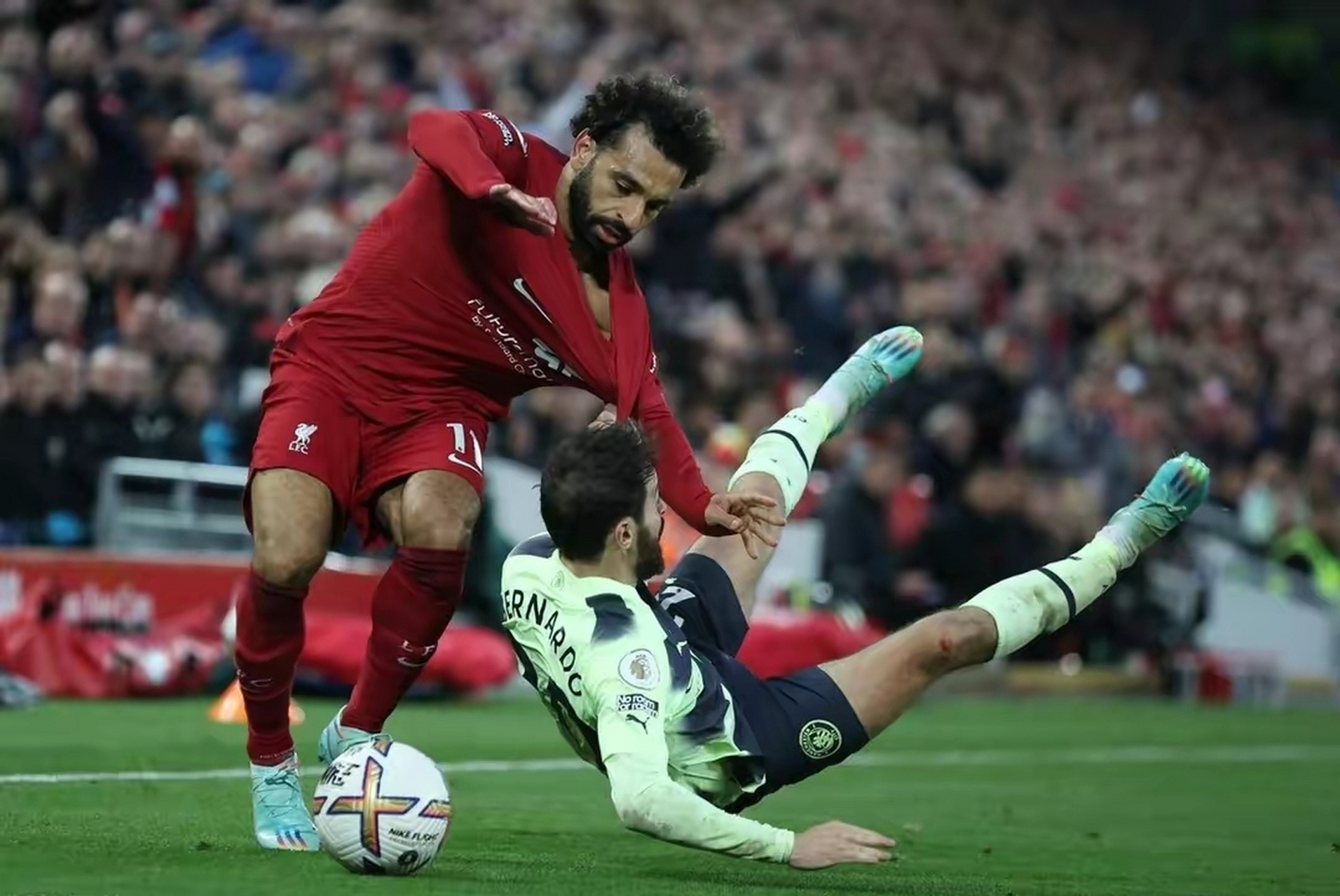 利物浦迎来一场戏剧性的马拉松对决的简单介绍