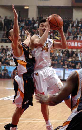 广东队战胜南京队,晋级总决赛 广东队战胜南京队,晋级总决赛