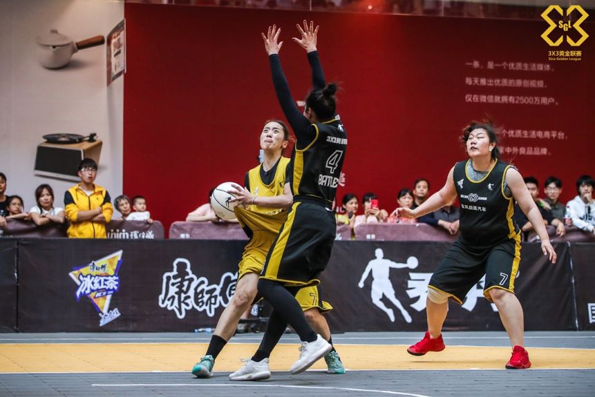 广东队战胜南京队,晋级总决赛 广东队战胜南京队,晋级总决赛