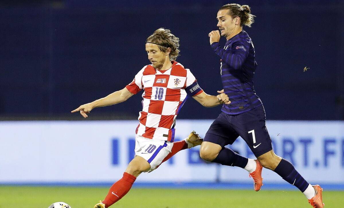 克罗地亚队在困境中寻找突破