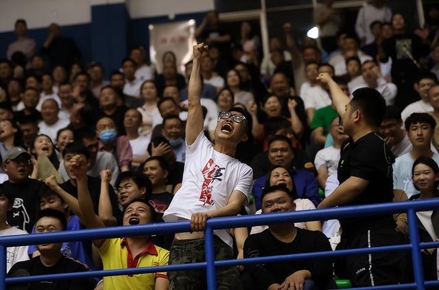 包含日本篮球职业联赛总决赛精彩终结,冠军诞生的词条 包含日本篮球职业联赛总决赛精彩终结,冠军诞生的词条