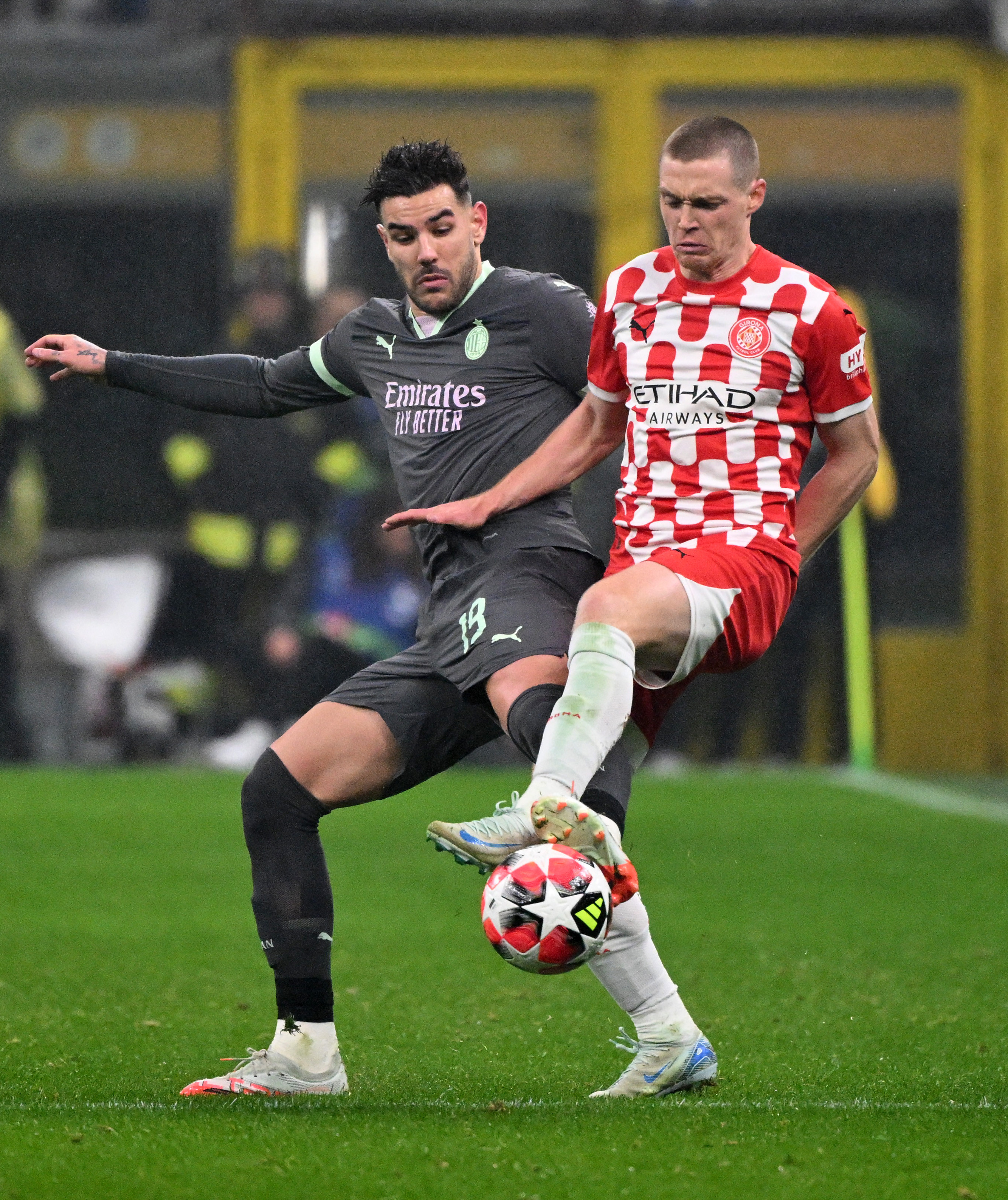 赫罗纳客场大胜,保持不败纪录 赫罗纳客场大胜,保持不败纪录