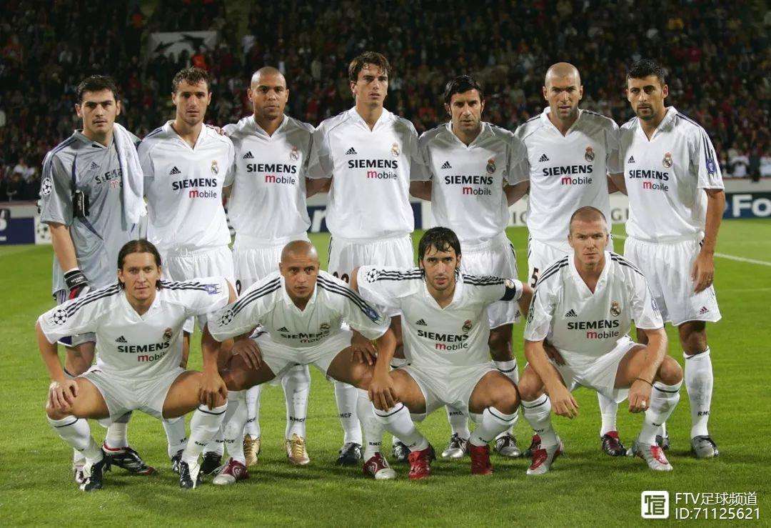 世界足球巨星指导青年队,助力成长 世界足球巨星指导青年队,助力成长