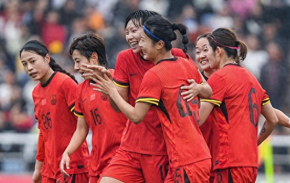 短兵相接!女足对决激烈,双方实力不相上下的简单介绍 短兵相接!女足对决激烈,双方实力不相上下的简单介绍