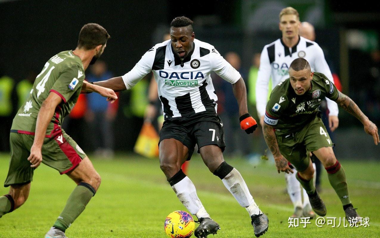 威尼斯迎战乌迪内斯,双方冲击三分 威尼斯迎战乌迪内斯,双方冲击三分