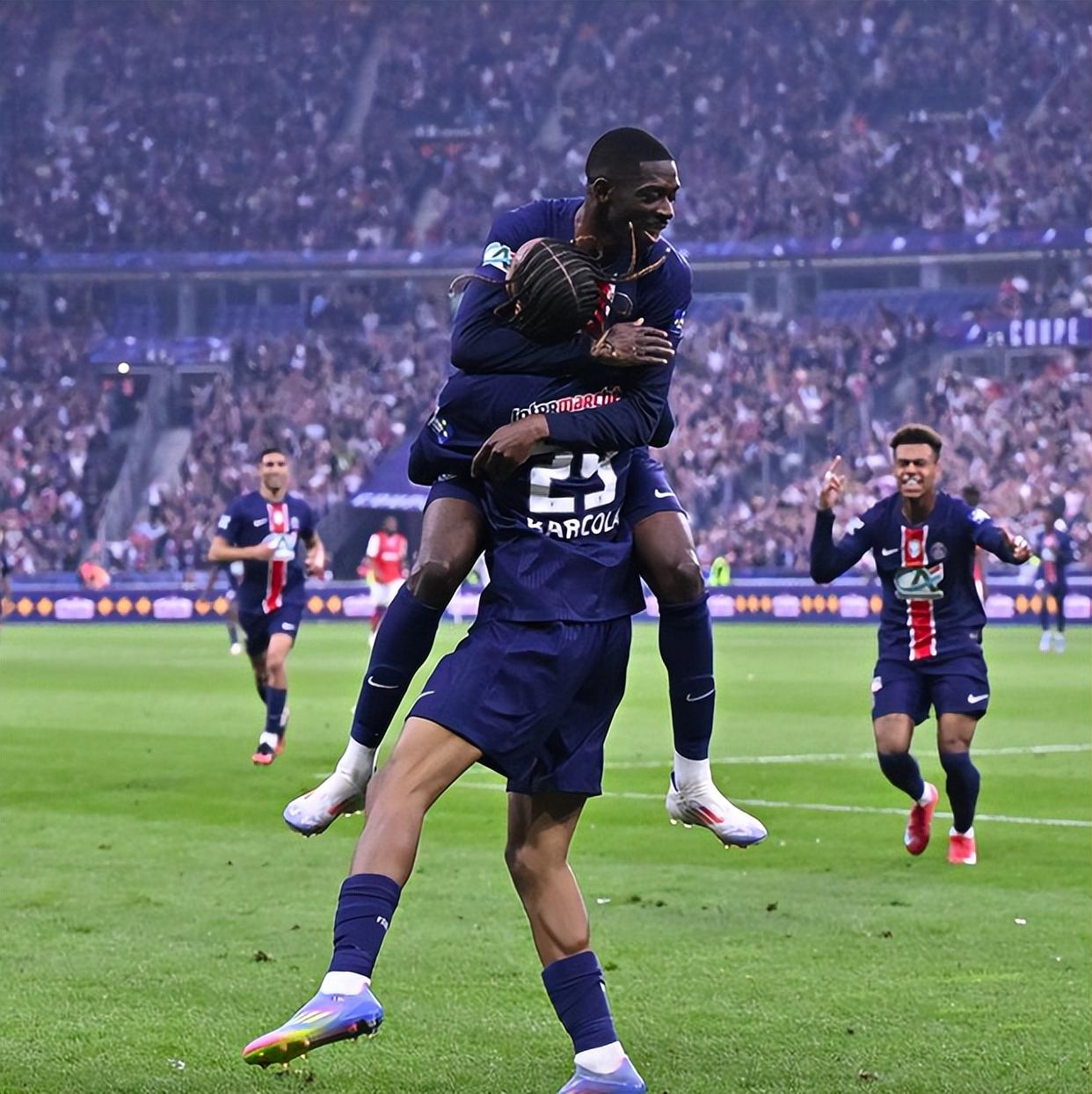 塞维利亚力擒巴拉多利德，豪取连胜的简单介绍