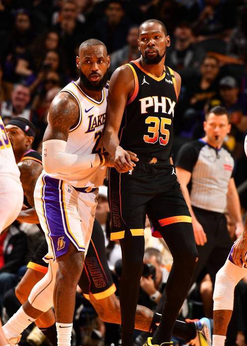 步行者爆冷热火B队，伦纳德统治全场的简单介绍